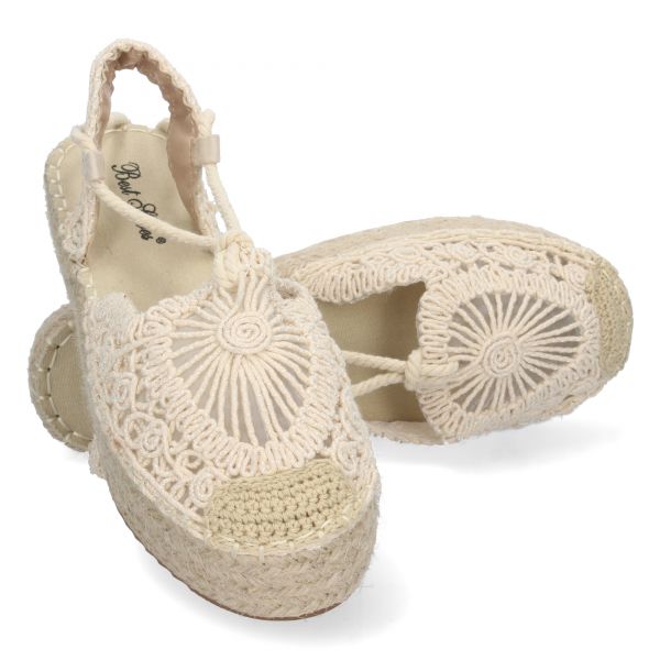 3T16-Beige