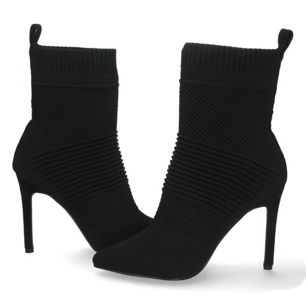 588-24-Negro