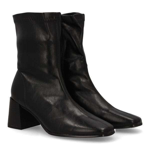DB-5545-Negro