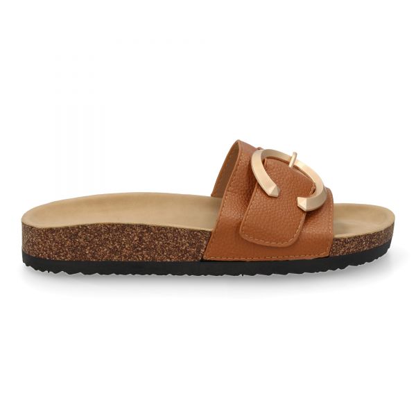 VR5-1757-Camel