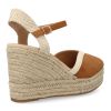 TF3395-Camel